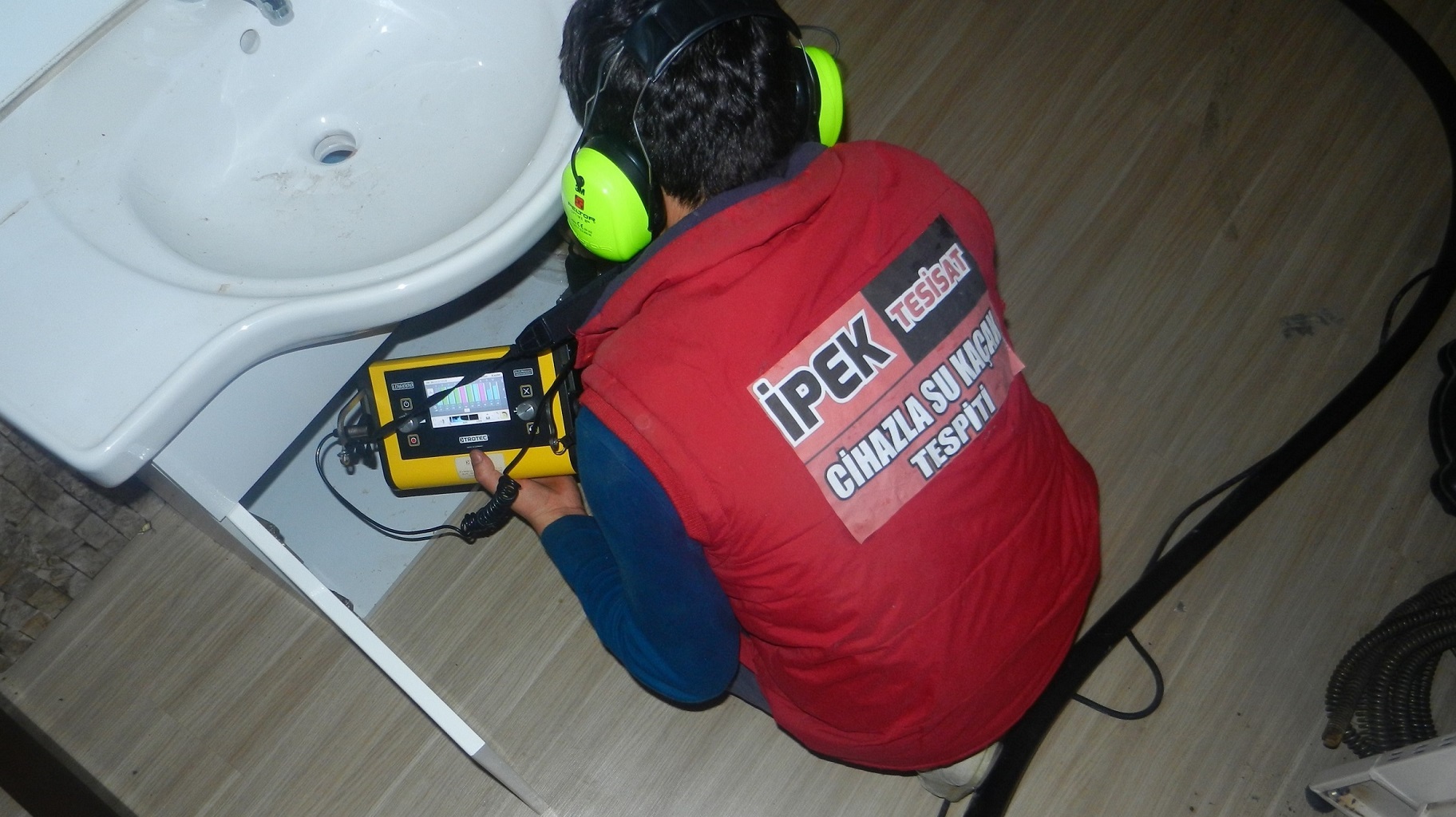 Kandira Acil Mutfak Tikali Boru Açma